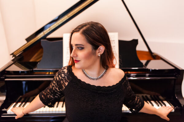 Leonora Armellini piano