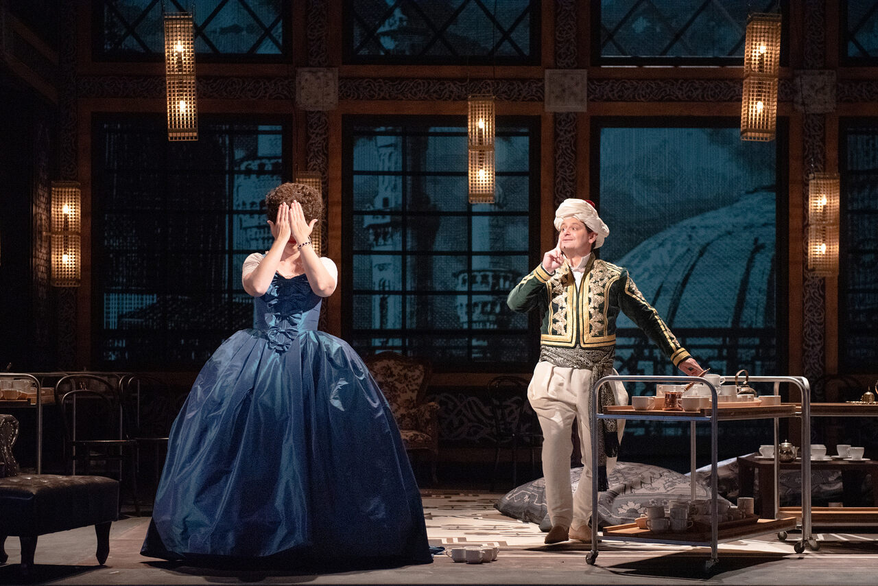 zdjęcia z opery Włoszka w Algierze