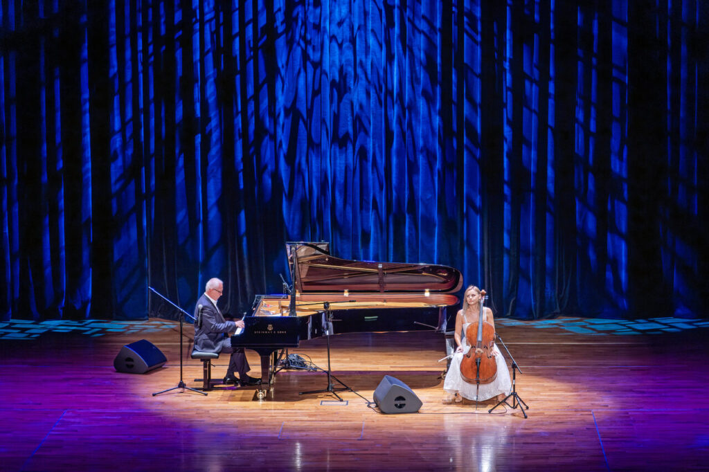 Waldemar Malicki (fortepian) i Małgorzata Krzyżanowicz (wiolonczela)