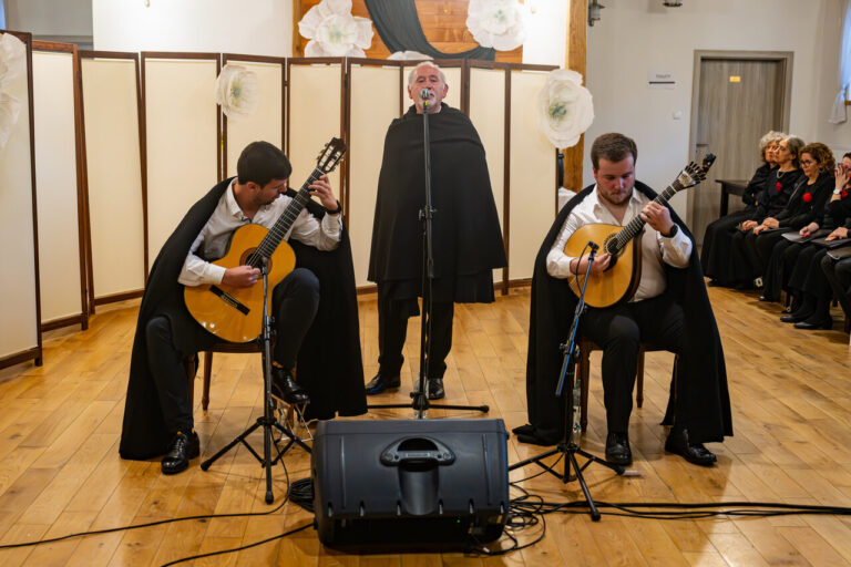 Read more about the article Koncert w Wiśniowej – w ramach projektu „Przestrzeń otwarta dla muzyki” – 19 października 2024r.