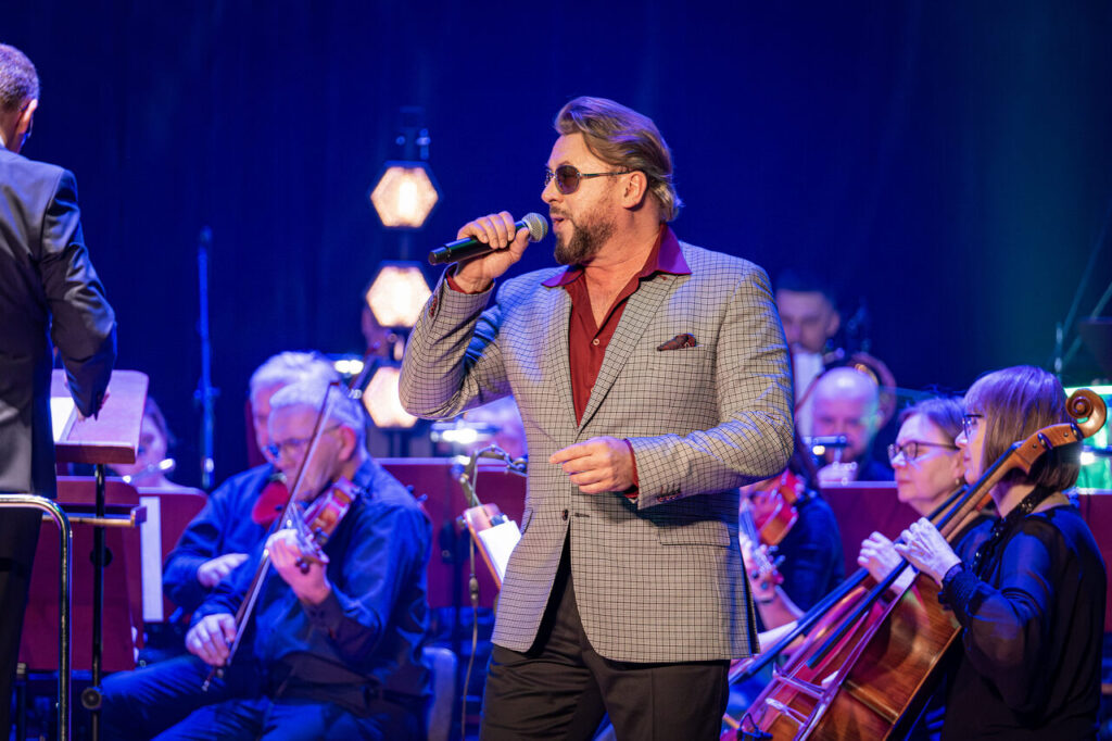 Michał Milowicz- wokalista