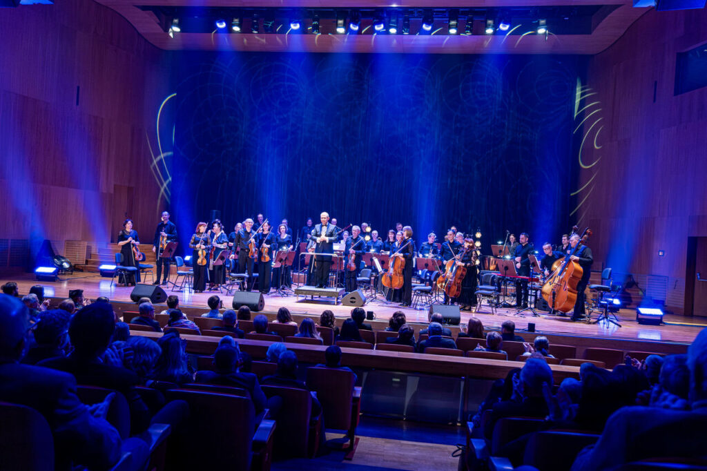 Orkiestra Symfoniczna Filharmonii Podkarpackiej pod batutą Mieczysława Smydy