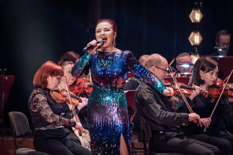 Read more about the article „Perły muzyki rozrywkowej” – koncert walentynkowy – 14 lutego 2025r.