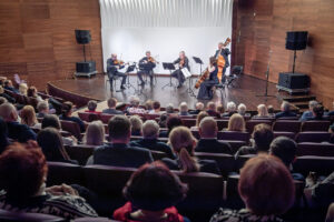 Zespół Arso Ensemble w czasie koncertu kameralnego, pamięci Świętego Jana Pawła II