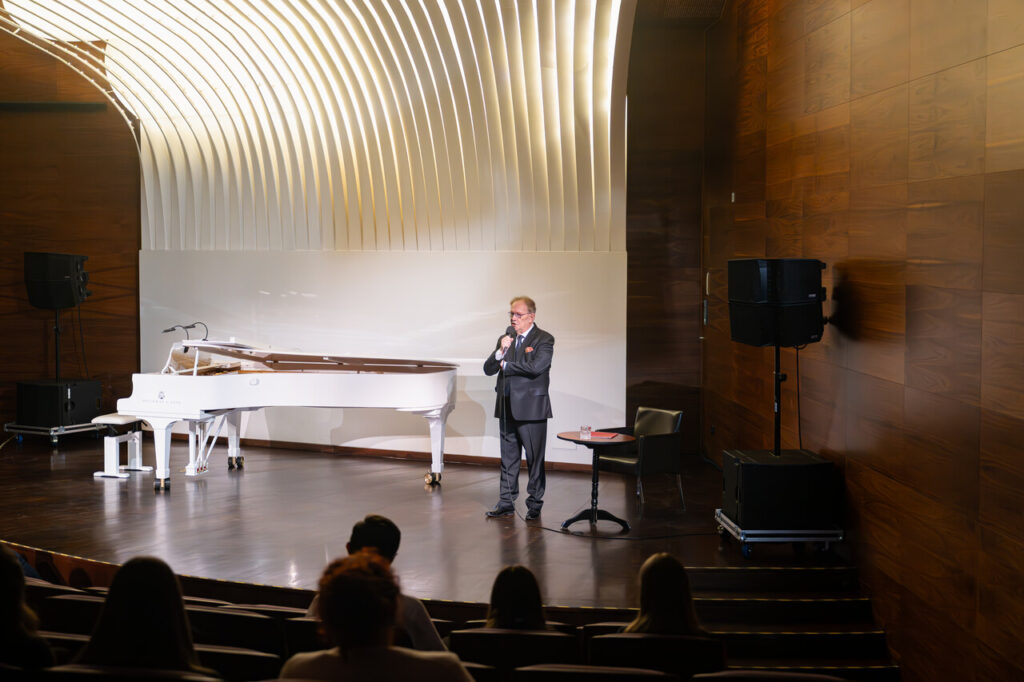 Stefan Munch (słowo o programie)