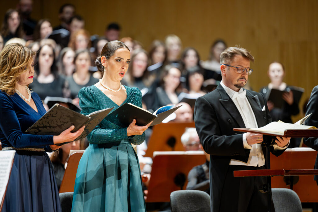 Soliści w czasie koncertu symfonicznego