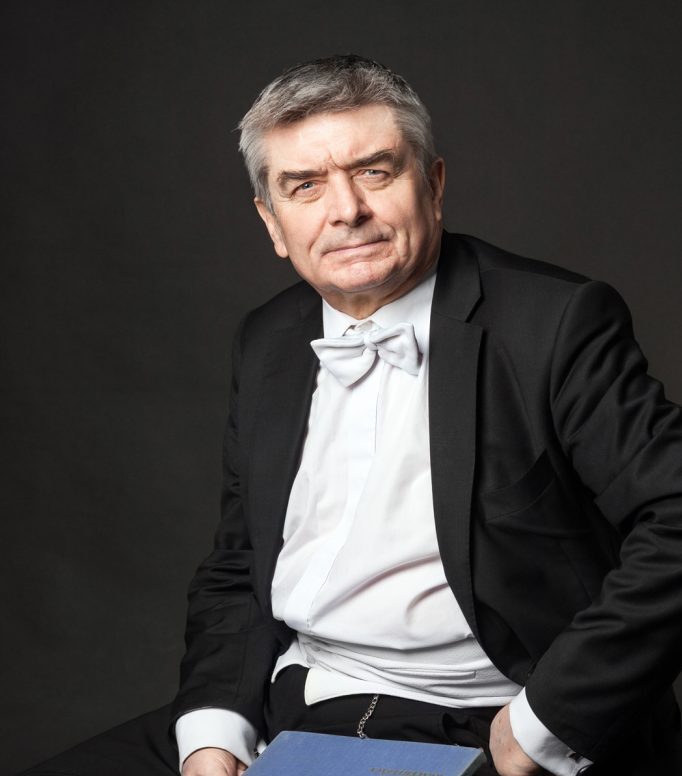 d43064e3afcfdc1c5c66f14b8094c562d5b5e8e2 Zygmunt Rychert - dyrygent