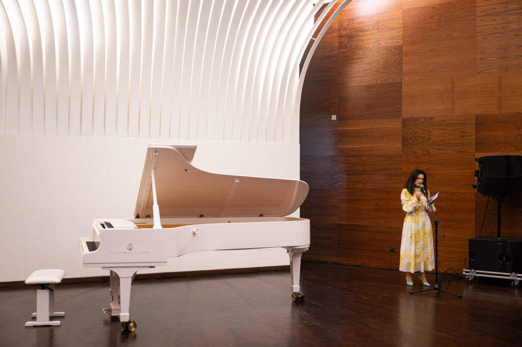 Anna Wiślińska - konferansjer